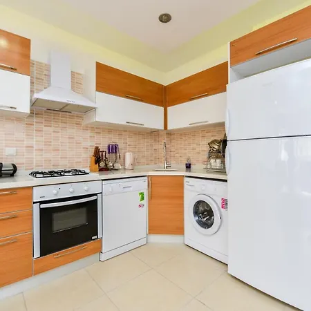 Apartment Pinara *